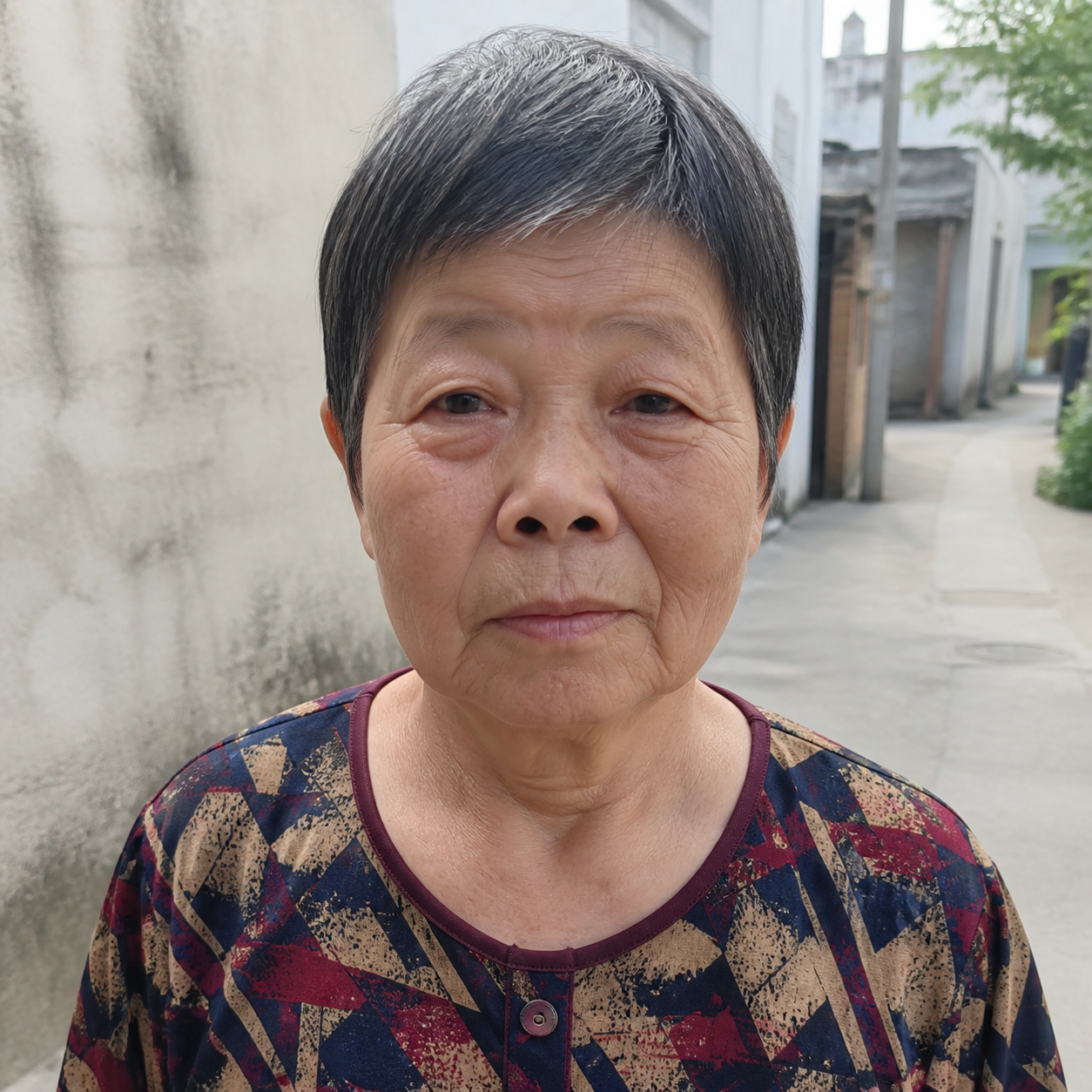 吴海英在长宁商场门口附近走失了,家属现在很着急